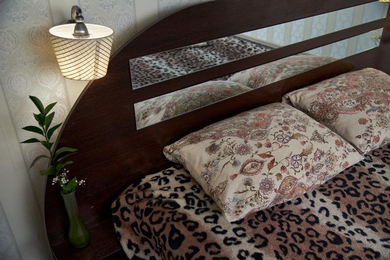 Фото: Купить теплая гостиница в Барнауле для комфортного отдыха зимой в Барнауле, цена 2200 рублей — объявление