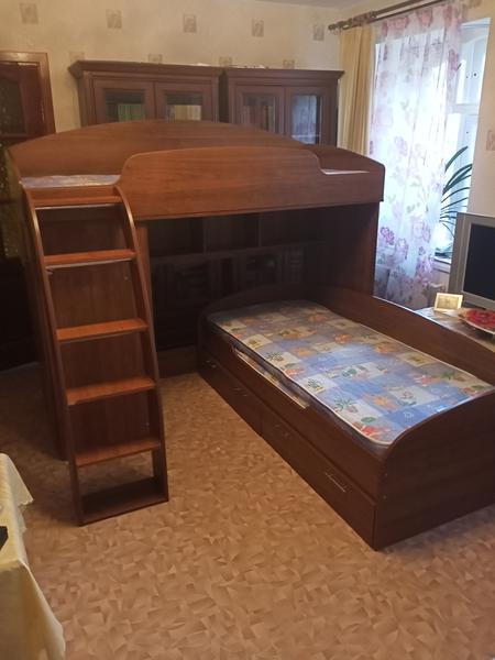 Фото: Купить двухъярусная кровать в Вербилки, цена 15000 рублей — объявление